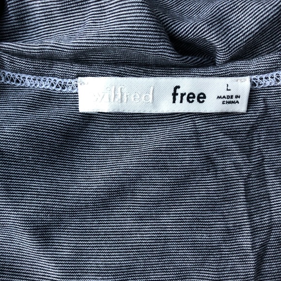 "WILFRED FREE" Shirt - Picture 3 of 4